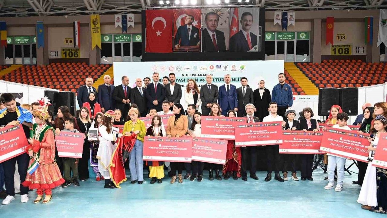 6. Türk Dünyası Bilim ve Kültür Şenliği Coşkuyla Tamamlandı