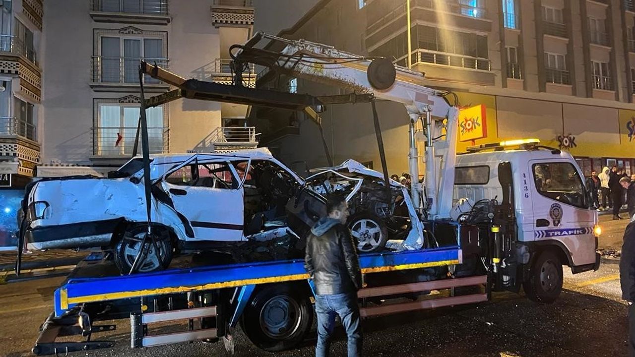 Ankara’da Trafik Kazası 5 Yaralı