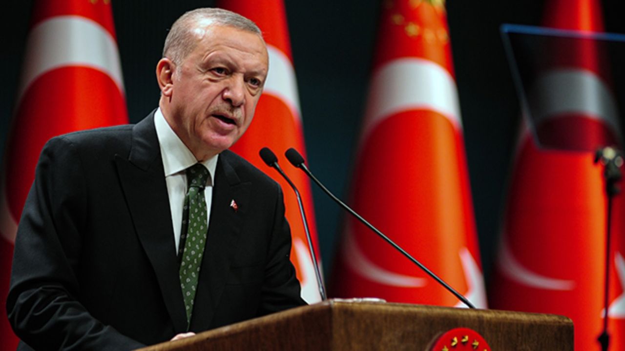 Cumhurbaşkanı Erdoğan, AK Parti programı sırasındaki silahlı saldırıyı kınadı