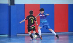 FUTSAL MAÇLARI DEVAM EDİYOR