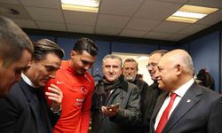 Cumhurbaşkanı Erdoğan A Milli Futbol Takımı’nı Tebrik Etti