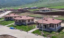Depremzedelere Yeni Yuva Müjdesi: Enis Sezer Ailesi Çelik Evine Kavuştu!