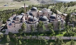 Seyyit Battal Gazi Külliyesi: Tarihi Yapı Dron Görüntüleriyle Canlanıyor!