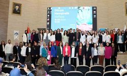 NEÜ'de Hemşirelik Haftası Kutlandı: Başarılar Ödüllendirildi