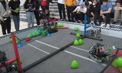 Atılım Üniversitesi'nde VEX Liseler Arası Robotik Yarışması Heyecanı Yaşandı!