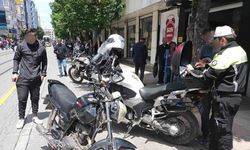 Eskişehir'de Yaya Alanlarına Giren Motosiklet ve Bisiklet Sürücülerine Ceza