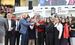 Kayseri İmam Hatiplerarası Geleneksel Spor Oyunları'nda Dereceye Girenler Ödüllerini Aldı!