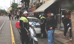 Eskişehir'de Yaya Bölgelerinde Motosiklet Kullananlara Ceza Kesildi
