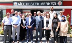 Başkan Çolakbayrakdar, ADEM'de Kursiyerlere Sertifikalarını Verdi