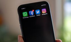 Instagram'dan Sonra  TikTok,YouTube ve  WhatsApp'a da Erişim Yasağı Geldi