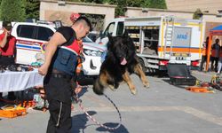 Kayseri'de Deprem Bilinci İçin Anlamlı Etkinlik: 17 Ağustos'un Acıları Unutulmadı