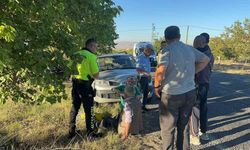 Nevşehir'de Park Halindeki Araç Namaz Kılan Adamın Üzerine Gitti: 1 Yaralı