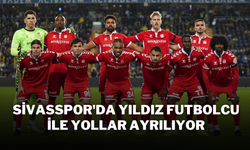 Sivasspor'da Yıldız Futbolcu İle Yollar Ayrılıyor