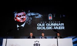 Beşiktaş'ta Ole Gunnar Solskjaer İmzaladı