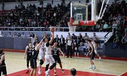 Sakarya Büyükşehir Basketbol, İBB Spor’a Konuk Oluyor