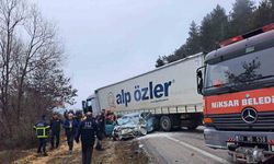 Tokat-Niksar Karayolunda Feci Kaza: 2 Ölü, 1 Ağır Yaralı