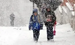 Kayseri'de Yarın Okullar Tatil? 6 Şubat Perşembe İçin Valilikten Açıklama Geldi!