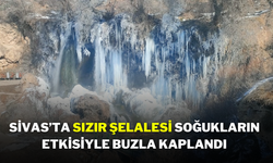 Sivas’ta Sızır Şelalesi Soğukların Etkisiyle Buzla Kaplandı