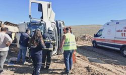 Edirne’de Kamyon Devrildi: Sürücü Yaralandı