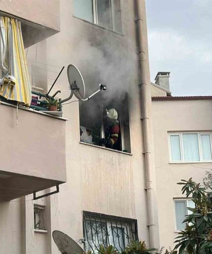 Aydın'da Elektrikli Battaniyeden Çıkan Yangın Korkuttu