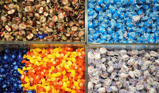 Ramazan Bayramı Telaşı Başladı: Şekerler ve Çikolatalar Tezgahları Renklendirdi!