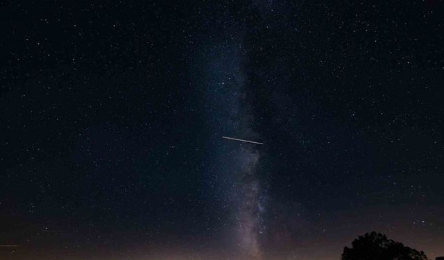 "Perseid Meteor Yağmuru Akdağmadeni'nde Görsel Şölen Sunuyor"