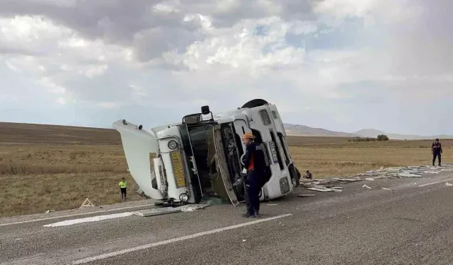 Aksaray'da Tır Faciası: Sürücü Şarampole Hapsoldu!