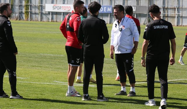 Sivasspor'da Poungouras Takıma Katıldı