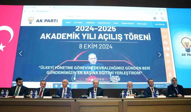 AK Parti MKYK Üyeleri Cumhurbaşkanı Erdoğan Başkanlığında Toplandı