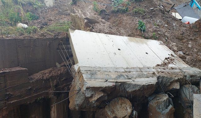 Rize’de Şiddetli Yağışlar Toprak Kaymalarına Neden Oldu