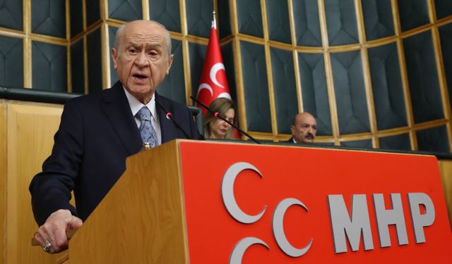 MHP Lideri Bahçeli: "Devleti Milletten Ayırmak Su Katılmamış Bölücülüktür"