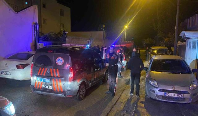 Adıyaman’da Horoz Dövüştüren 6 Kişi Gözaltına Alındı