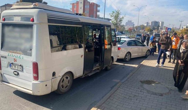 Adıyaman’da Zincirleme Trafik Kazası: 4 Araç Çarpıştı