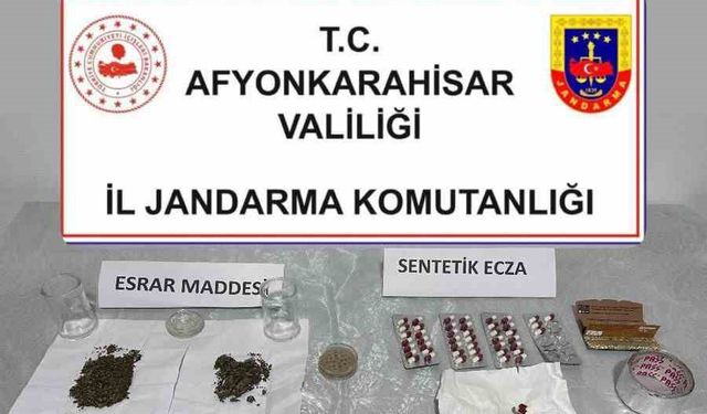 Afyonkarahisar'da Uyuşturucu Operasyonu: 4 Gözaltı