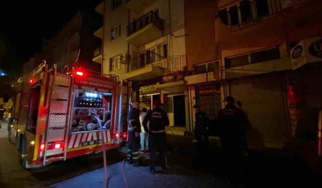 Aydın’da Apartman'da Yangın: 2 Kişi Hastaneye Kaldırıldı