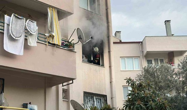 Aydın'da Elektrikli Battaniyeden Çıkan Yangın Korkuttu