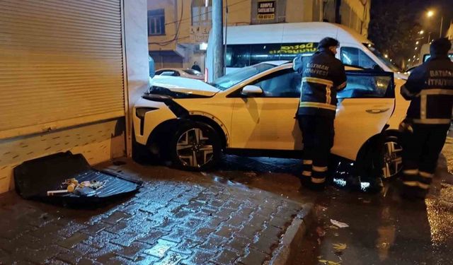 Batman’da Trafik Kazası: 2 Yaralı