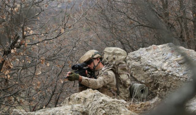 Bilecik'te Özel Güvenlik Görevlilerine Terörle Mücadele Eğitimi