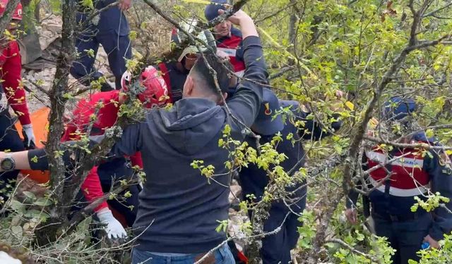 İznik’te Defineciler "Ölüm Mağarası"nda Suçüstü Yakalandı