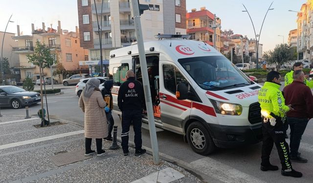 Manavgat’ta Bisikletle Yaya Geçidinden Geçerken Kaza: 10 Yaşındaki Çocuk Hafif Yaralandı