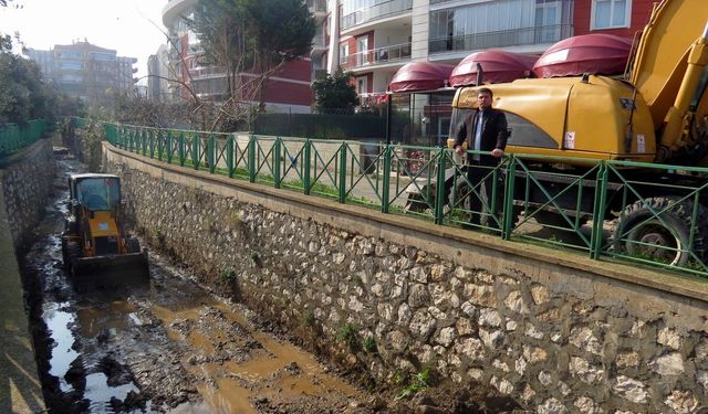 Mudanya’da Çamaşır Deresi’nde Temizlik ve Islah Çalışması Başlatıldı