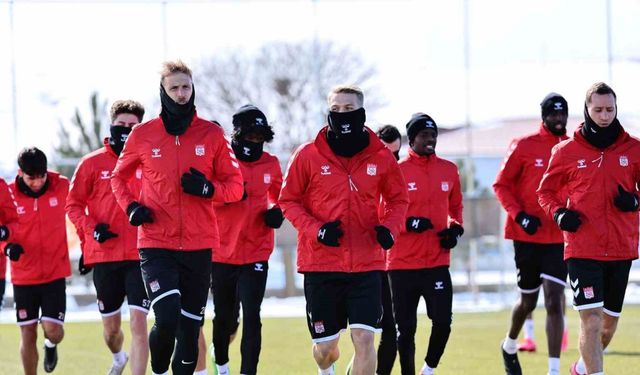 Sivasspor, Konyaspor Maçı İçin Son Hazırlıklarını Sürdürüyor