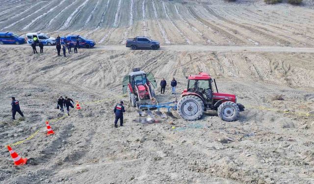 Traktör Devrildi: Sürücü Hayatını Kaybetti