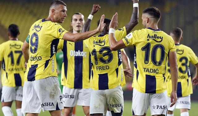 Şok! UEFA'dan Fenerbahçe'ye Para Cezası Yağdı!