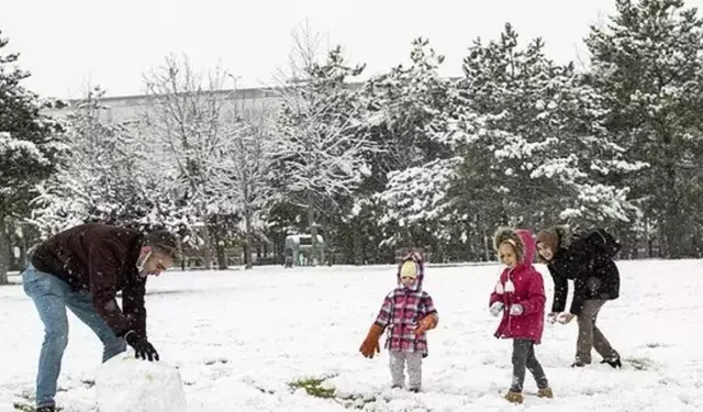 Kayseri'de Okullar Tatil Mi? 13 Şubat Perşembe İçin Valilikten Kar Tatili Açıklaması