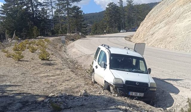 Burdur'da Trafik Kazası: 1 Ölü, 1 Yaralı