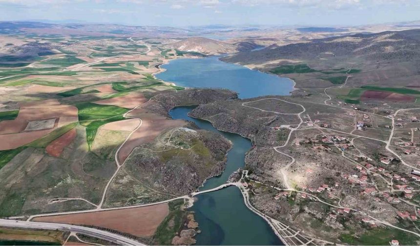 Kuraklıkla Mücadelede Kırıkkale'den Yeni Önlemler: Barajlarda 35 Milyon Metreküp Su Tasarrufu Sağlandı!