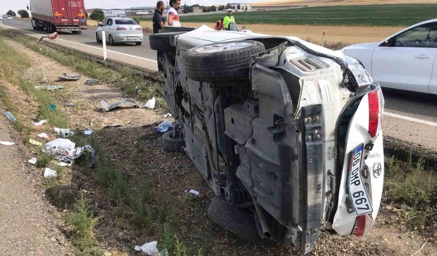 Kırşehir’de Korkutan Trafik Kazası:5 Kişi Yaralandı