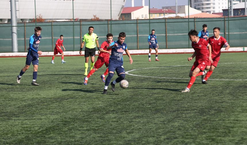 Net Global Sivaspor Çaykur Rizespor’u 2-0 Yendi