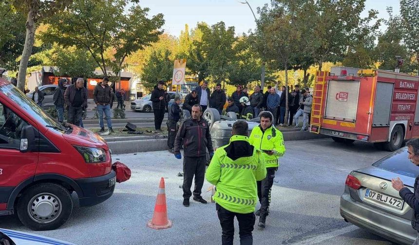 Batman’da Takla Atan Otomobilin Sürücüsü Yaralandı